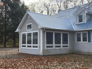 Spacious & Inviting Home in a Convenient Location!  Ideally