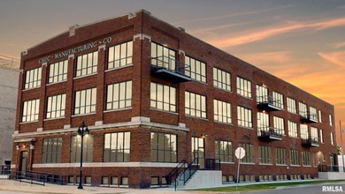 Welcome to Peoria's Newest Condominium Development in the Newly