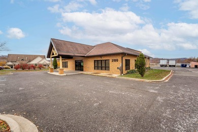 Welcome to this premium freestanding office building in the