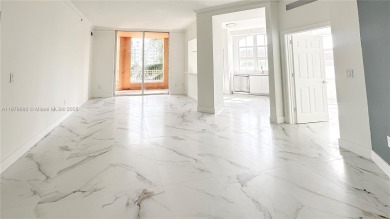 Unique & modern 3-bedroom, 2-bath corner unit at Alaqua