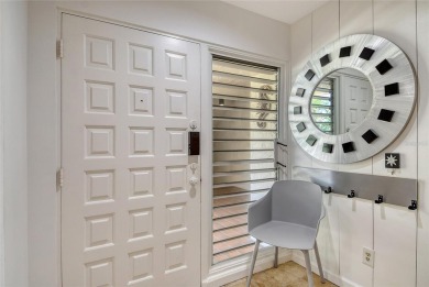 Below $400,000 Seaplace opportunity o Hurricane shutter & newer