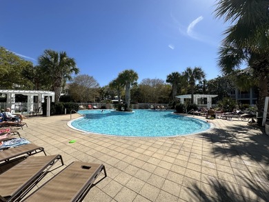 Welcome to your home away from home at Sandestin's The Village