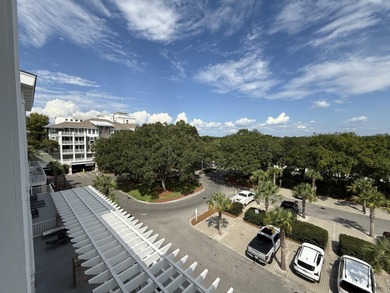 Welcome to your home away from home at Sandestin's The Village