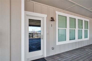 Prime commercial real estate located in the heart of Port