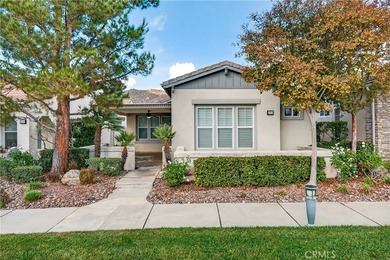 Beautiful 55+ home in the gated Four Seasons community in Hemet