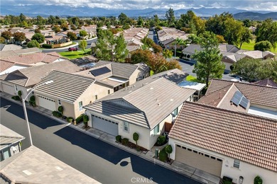 Beautiful 55+ home in the gated Four Seasons community in Hemet