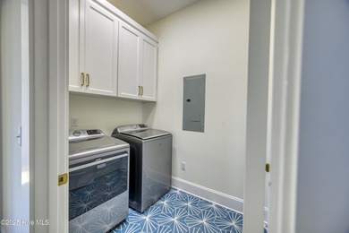 Custom-built 4BR/3.5BA coastal home in a sought-after North