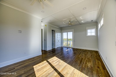 Custom-built 4BR/3.5BA coastal home in a sought-after North