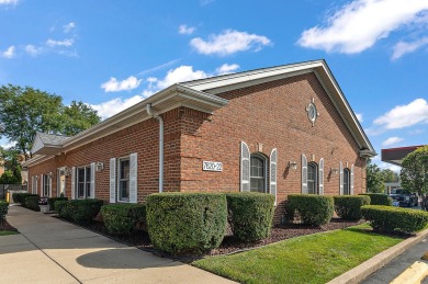 Prime 2600 sq ft commercial property featuring a welcoming