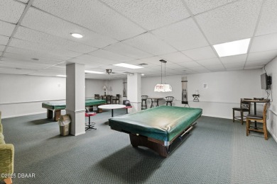 What a meticulously well cared for and renovated 1 bedroom , 2