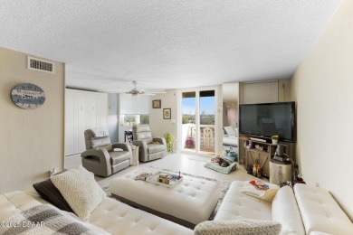 What a meticulously well cared for and renovated 1 bedroom , 2