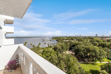 What a meticulously well cared for and renovated 1 bedroom , 2