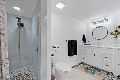 Beautifully Renovated Condo in The Forest Golf Community Welcome