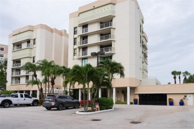 Welcome to this charming Ocean front living condo 2-bedroom