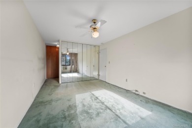 Commuter's dream with assigned garage parking! Large 2 bedrooms