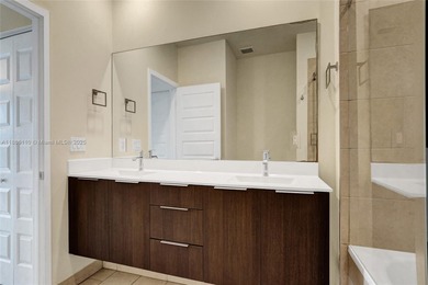 Beautiful 3-bedroom, 2-bathroom condo in Urbana Residences