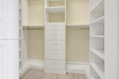 Beautiful 3-bedroom, 2-bathroom condo in Urbana Residences