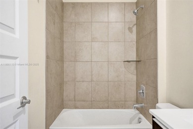 Beautiful 3-bedroom, 2-bathroom condo in Urbana Residences