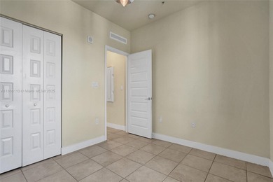 Beautiful 3-bedroom, 2-bathroom condo in Urbana Residences