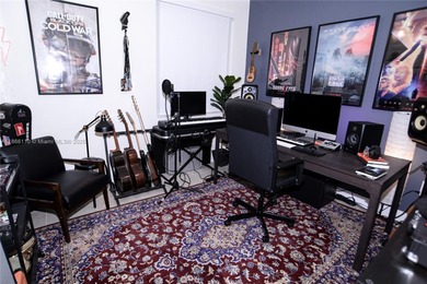 Beautiful 3-bedroom, 2-bathroom condo in Urbana Residences