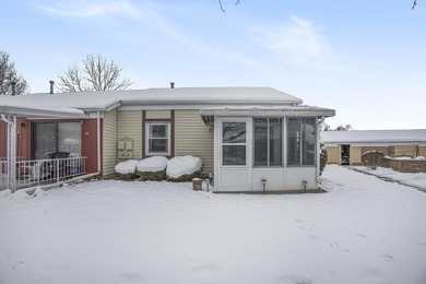 Updated 2-Bedroom End Unit in 55+ Amsterdam Village - Move-In