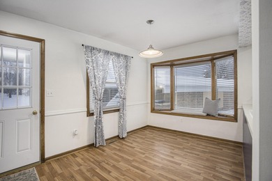 Updated 2-Bedroom End Unit in 55+ Amsterdam Village - Move-In