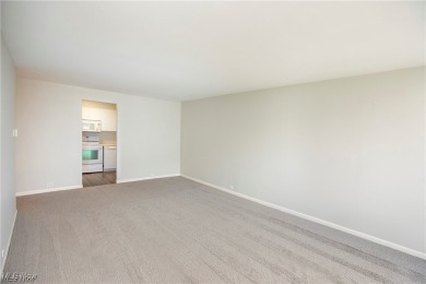 Beautiful Light Filled One Bedroom Suite Located on the 13th