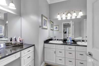 Rare and unique property available in Gulf Shores 2 large corner