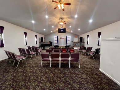 Located at 526 Fairyland Ave in Jackson, MI, this property