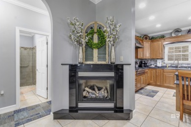 Rare and unique property available in Gulf Shores 2 large corner