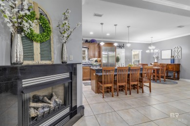 Rare and unique property available in Gulf Shores 2 large corner