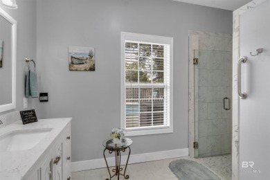 Rare and unique property available in Gulf Shores 2 large corner