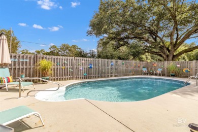 Rare and unique property available in Gulf Shores 2 large corner