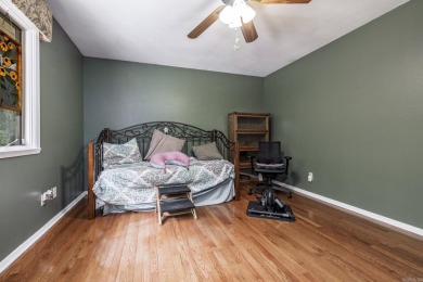 The only home on the cul-de-sac, 7 Montanes offers the perfect