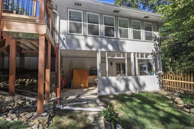 The only home on the cul-de-sac, 7 Montanes offers the perfect