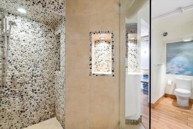 Gorgeous, fully renovated condo with top-quality finishes