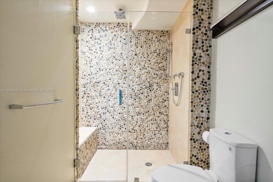 Gorgeous, fully renovated condo with top-quality finishes