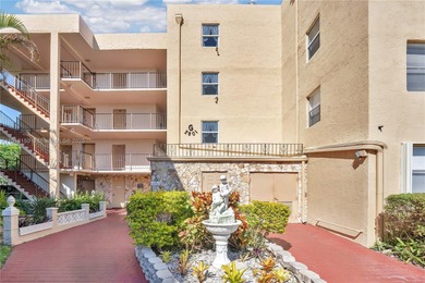 Beautifully maintained furnished condo in the desirable 55+