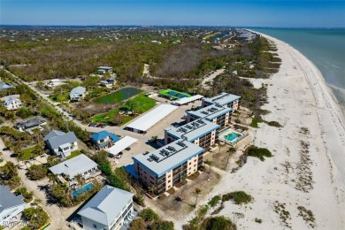 Fabulous direct Gulf views from this second floor 2/2 condo