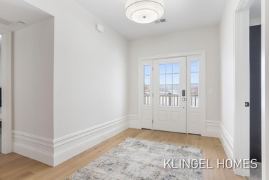 Welcome to the Marina Bay Condominiums of Spring Lake! From the