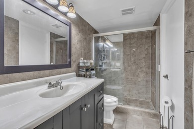 Stunning 2BD/2BA residence with panoramic views in a secure