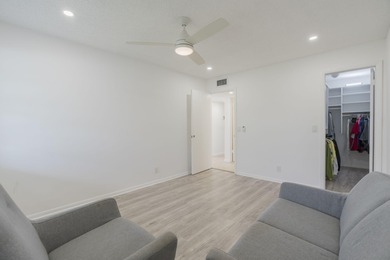 Second-floor 2 bed / 2 bath condo with garden views in the