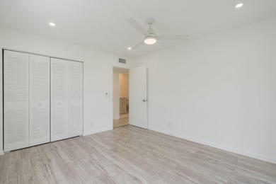 Second-floor 2 bed / 2 bath condo with garden views in the