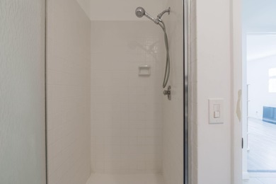 Second-floor 2 bed / 2 bath condo with garden views in the