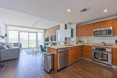 Fall in love with this beautifully furnished pet friendly