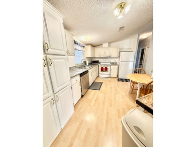 BRING OFFERS, MOTIVATED SELLER. DISCOVER THIS 2-BEDROOM