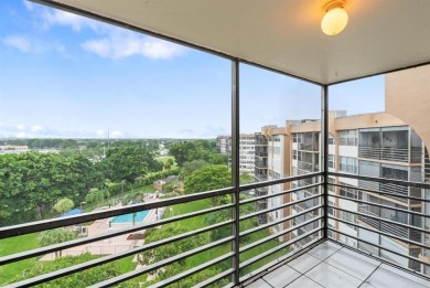 Welcome to this beautifully maintained 2Beds, 2Baths penthouse