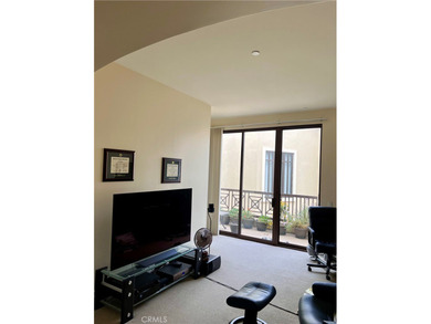 Penthouse Condo in Brentwood - A Rare Blend of Luxury, Privacy