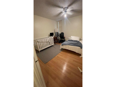 ***Garden Level 2/2 Condo with the Convenience of a House***
