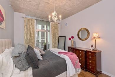 You don't want to miss this beautiful 2 bedroom, 1 bathroom